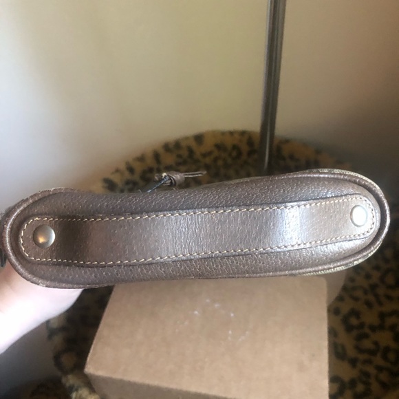 Vintage Gucci Plus Clutch - Picture 9 of 15